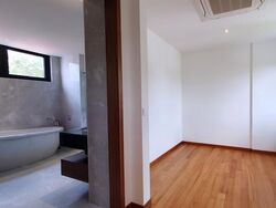 Upper Serangoon Road (D19), Detached #631132481